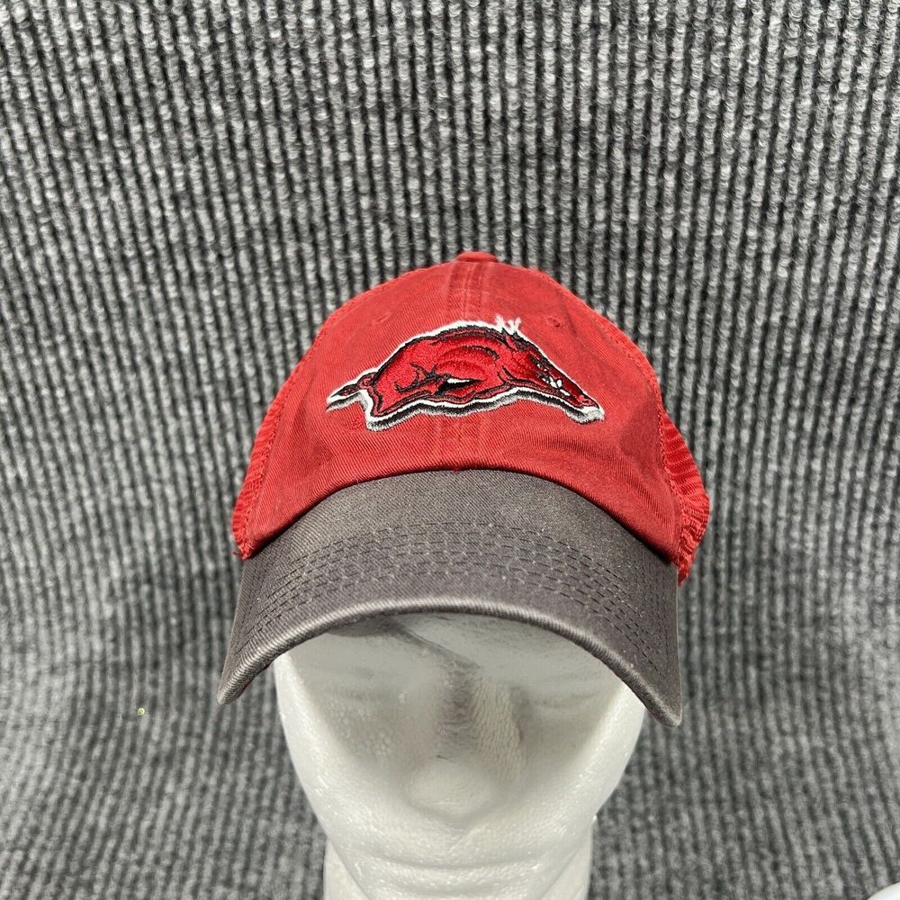 Arkansas Razorbacks Mens‎ Red Cap Truckers Hat Lid Captivating Headwear Snapback